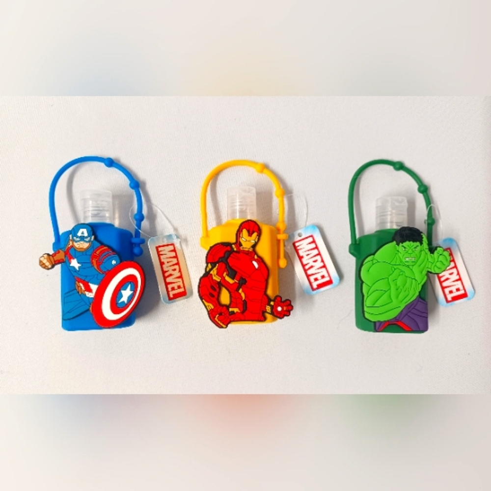 Marvel Superheroes Avengers Hand Sanitizer Case & Sanitizer Set of 3 NWT